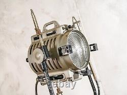 ARRI Vintage Film Spot light Arnold & Richter 1950s Wooden Tripod Floor Lamp