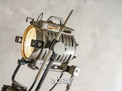 ARRI Vintage Film Spot light Arnold & Richter 1950s Wooden Tripod Floor Lamp
