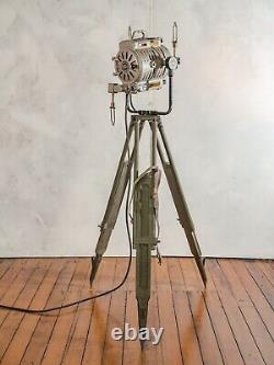 ARRI Vintage Film Spot light Arnold & Richter 1950s Wooden Tripod Floor Lamp