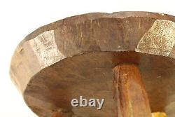 = Antique 19th C. Round Tripod Milking Stool, Great New England Primitive