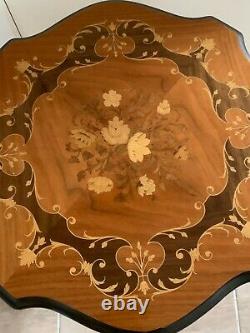 Beautiful Vintage Italian Floral Inlaid Lacquered Side Occasional Tripod Table