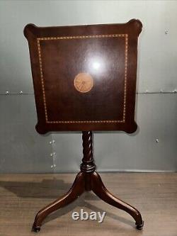 Bombay Co. Vintage Mahogany Top Tripod Pedestal Stand Side Table Vtg. 1994