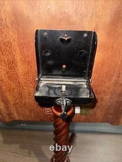 Bombay Co. Vintage Mahogany Top Tripod Pedestal Stand Side Table Vtg. 1994