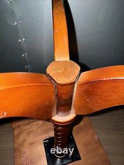 Bombay Co. Vintage Mahogany Top Tripod Pedestal Stand Side Table Vtg. 1994