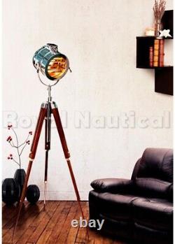 Brown Vintage Wooden Tripod Floor Lamp Antique LED Spot Light Adjustable Shade