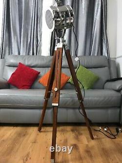 Brown vintage Spot Light Wooden Tripod Floor Lamp LED Light Home Decor