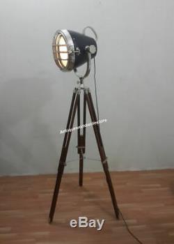 CLASSICAL Vintage decorative Spotlight Hollywood Lamp with heavy Wooden Tripod