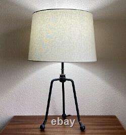 Cool Vintage Mid-Century Iron & Wood Tripod Table Lamp 1950s MCM Retro Modernism