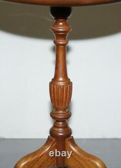 Elegant Vintage Mahogany Tripod Lamp Side End Wine Occasional Table Bowed Top