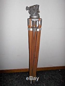 F&B/CECO INC. Motion pict. Tripod Antique Wood KNURLED METAL SPREADERS Vintage