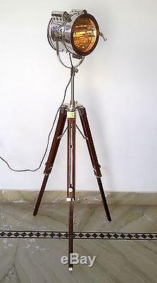 Hollywood Antique Tripod Spot Light Vintage Industrial Wooden Tripod Floor Lamp
