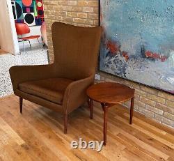 Jens Risom Design Inc Tripod Walnut Wood Side End Table Knoll DWR Vtg Danish Mcm