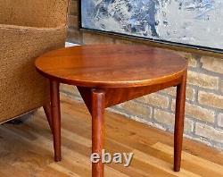 Jens Risom Design Inc Tripod Walnut Wood Side End Table Knoll DWR Vtg Danish Mcm