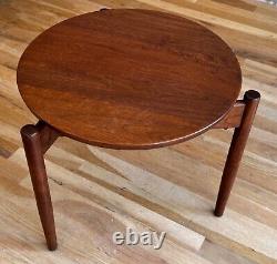 Jens Risom Design Inc Tripod Walnut Wood Side End Table Knoll DWR Vtg Danish Mcm