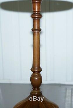 Lovely Vintage Walnut Tripod Lamp Side End Wine Table Ornately Turned Column