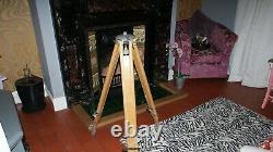 PERIOD Vintage 1950s 1960s Wood & Alloy Tripod Wooden legs Lamp Stand Surveyors