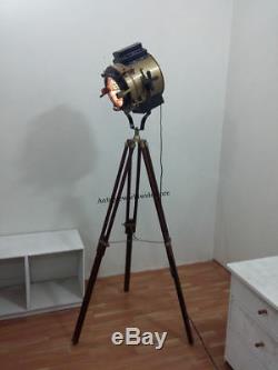 Spot Light Vintage Style With Tripod Wooden Stand Best Classic Spot Light Lamp