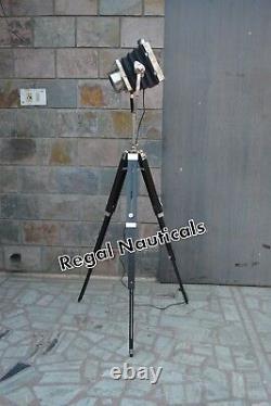 Style Designer Vintage Tripod Floor Lamp Nautical Lamp Spotlight Searchlight