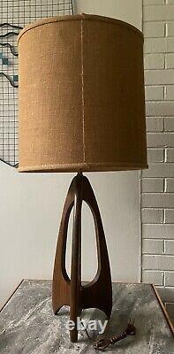 Vintage 60s Walnut Wood Modeline Tripod Lamp with Shade Mid Century Modern Atomic