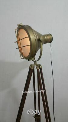 Vintage Classic Wooden Tripod Floor lamp with Antique Finish Spot Light Decor