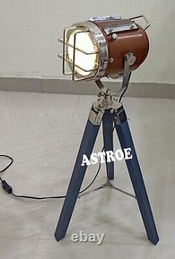 Vintage Collectible Spotlight Table Lamp With Wooden Tripod Stand & Home Decor