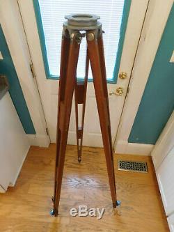 Vintage Lietz Wooden Transit/Theodolite Fixed Leg Tripod 60 steampunk/lamp 1B