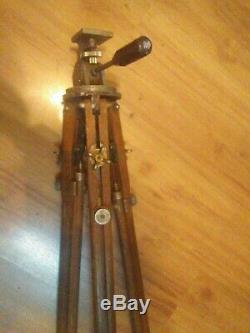 Vintage Otto Engineering Wood Camera Tripod With Graflex Tripod Head