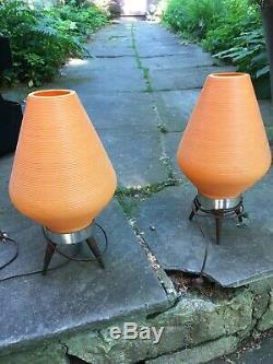 Vintage Pair Mid Century Modern Atomic Beehive Lamp White Wood Tripod Legs