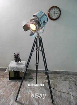 Vintage Searchlight Floor lamp W / Black Wooden Tripod Stand Floor Spot Light