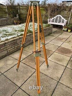 Vintage Wild Heerbrugg Wooden Tripod with Original Pouch & Contents Fabulous