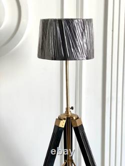 Vintage style wooden tripod floor lamp modern luxury style floor lamp Décor Det