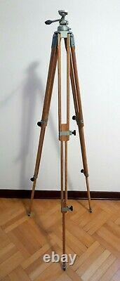 Vintage wooden tripod big and solid. About 158 cm. Works very well