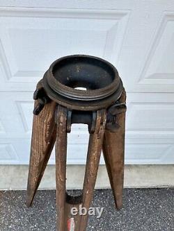 Vtg. Warren-Knight Instruments Sight Level Transit Tripod Fixed Wooden Leg Mount
