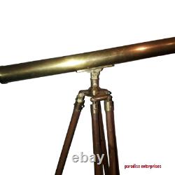 39 Lunette de télescope marine en laiton à l'ancienne avec un trépied en bois pour la décoration de la marine