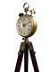 Ancienne Vintage Belle Horloge Artisanale À La Maison Décor Avec Support Trépied En Bois