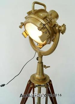 Antique Vintage Designer Industriel Nautique Spot Light Lampadaire Trépied Décor