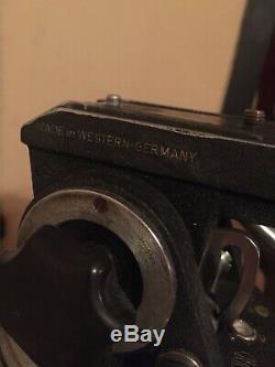 Arri IIC 1300 35mm Caméra De Tête De Caméra Et Trépied En Bois Vintage Antique Rare