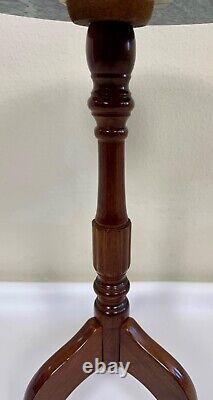 Bombay Co. Vintage Marbre De L'ahoganie Top Tripod Pedestal Stand Table Latérale