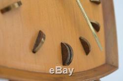 Horloge De Table Design Vintage, Danemark, Trépied Mid-century Kienzle