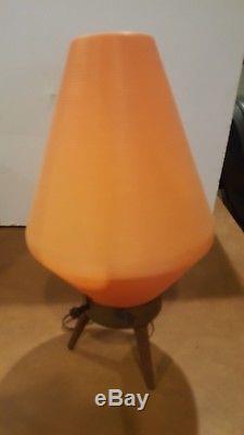 Lampadaire Vintage MID Century Atomic Modern Lampes Trépied En Bois Orange