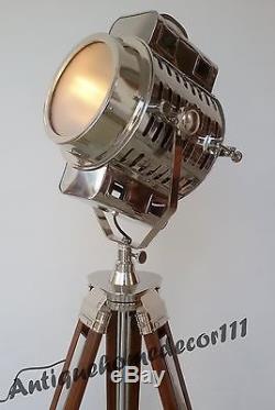 Lampe De Plancher Spot Vintage Spot Spot Avec Décor Classique En Trépied En Bois
