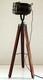 Lampe De Sol Décorative Nautique Antique En Bois Unique Avec Trépied Et Projecteur