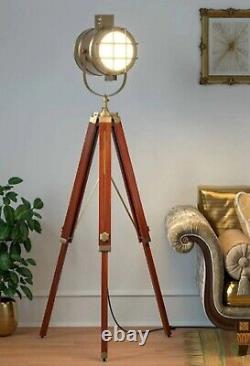 Lampe sur pied en laiton nautique avec projecteur, trépied en bois, lampe vintage pour salon.