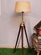 Lampe Sur Pied Trépied En Bois Vintage Brun Avec Finition Antique Polonaise Lampe De Décoration