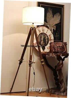 Lampe sur trépied ancienne classique Thor Lampe de sol Lampadaire nautique Décoration intérieure lampadaire