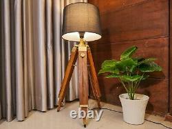 Lampe sur trépied en bois vintage Lampe de sol en bois Lampe en bois de palissandre fabriquée à la main