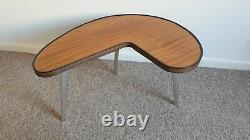 Rare Milieu Du Siècle 1960 Trépied Rétro Unique Table D’côté Vintage
