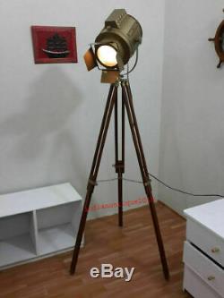Rechercher Vintage Studio Light Designer Main Antique Trépied