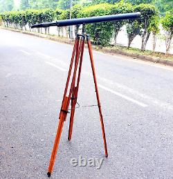 Reproduction de télescope en laiton de style ancien avec trépied en bois ajustable