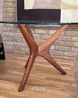 Table d'appoint vintage moderne en bois Tri Symmetric de Vladimir Kagan